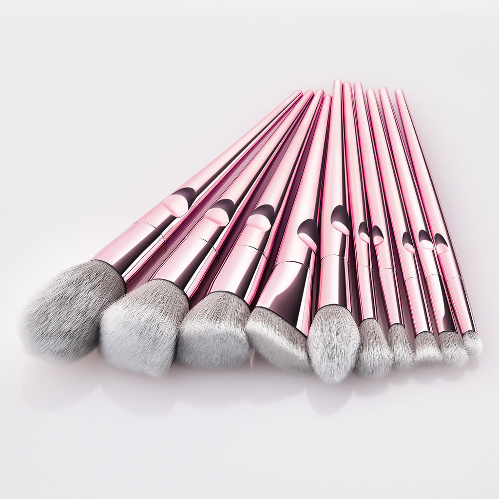 10 Makeup Brushes